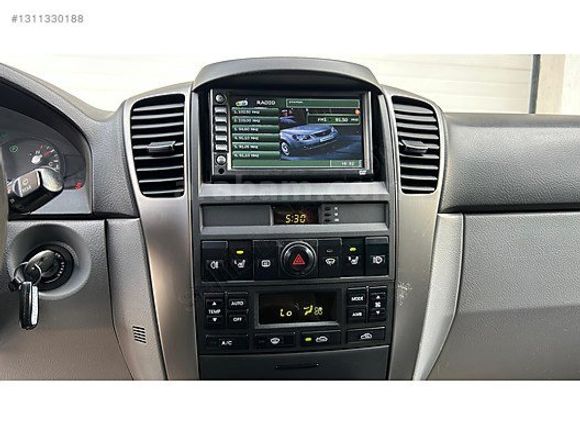 SAKLI GARAJ'DAN OTOMATİK KİA SORENTO