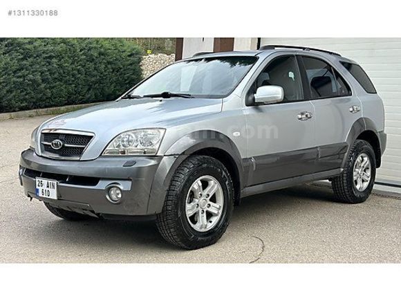 SAKLI GARAJ'DAN OTOMATİK KİA SORENTO