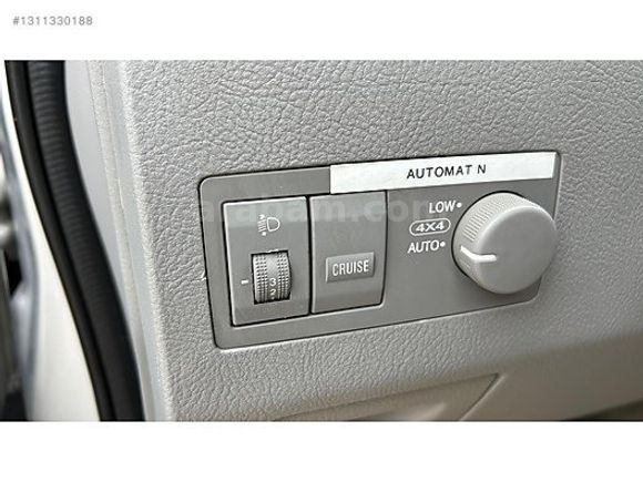 SAKLI GARAJ'DAN OTOMATİK KİA SORENTO