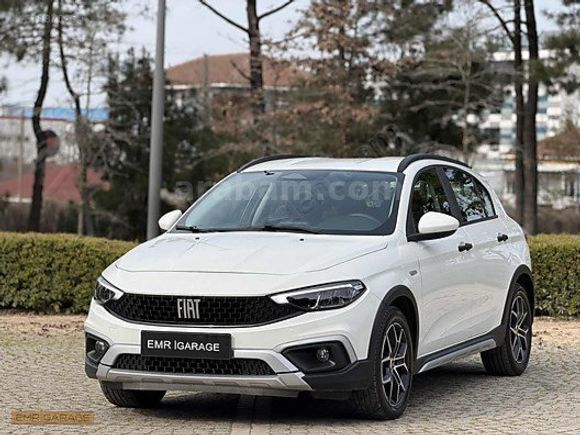 EMR I 2025 FİAT EGEA CROSS 1.6 DTC TRACTION/GSR %20 FATURALI