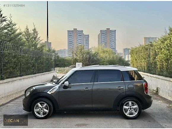 ÖZCAN OTOMOTİV'den BOYASIZ 2012 MODEL MİNİ COOPER COUNTRYMAN
