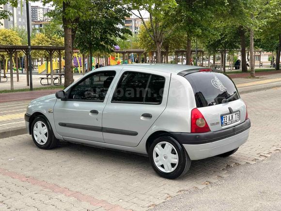 Sahibinden Renault Clio 1.4 RXT 2001 Model 
