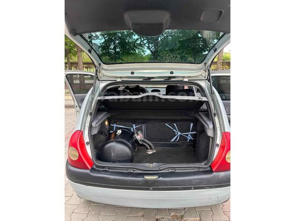 Sahibinden Renault Clio 1.4 RXT 2001 Model 