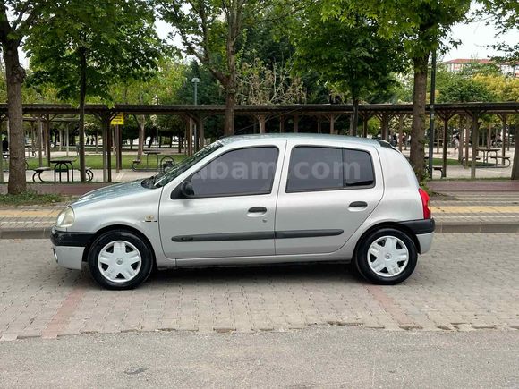 Sahibinden Renault Clio 1.4 RXT 2001 Model 