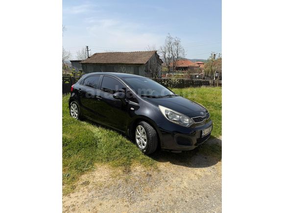 Sahibinden Kia Rio 1.25 CVVT Fancy 2014 Model