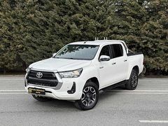 FAZLI BORAZAN AUTO'DAN 4x4 HİLUX