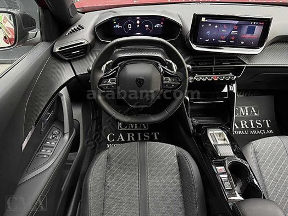 CARIST 2025 PEUGEOT 2008 ALLURE 1.2 PURETECH EAT8 130HP 6.001 KM