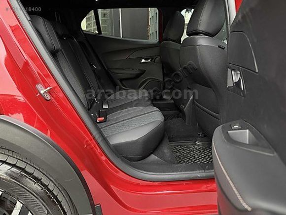 CARIST 2025 PEUGEOT 2008 ALLURE 1.2 PURETECH EAT8 130HP 6.001 KM