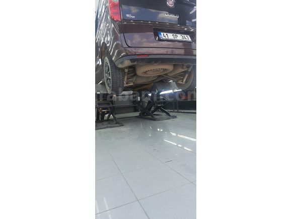 Fiat Doblo Combi 1.3 Multijet Premio Black 2013