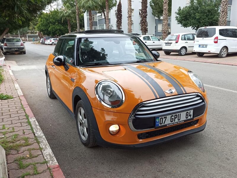 Sahibinden Mini Cooper 1.5 2014 Model 136.000 km Turuncu