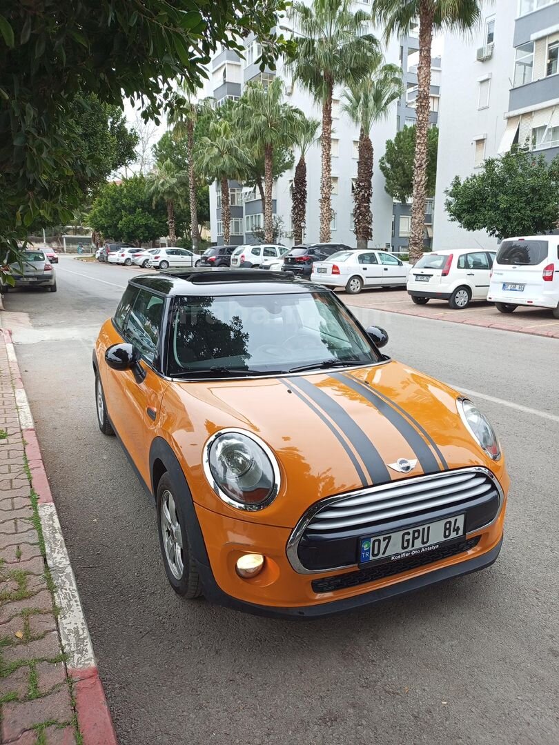 Sahibinden Mini Cooper 1.5 2014 Model 136.000 km Turuncu 2