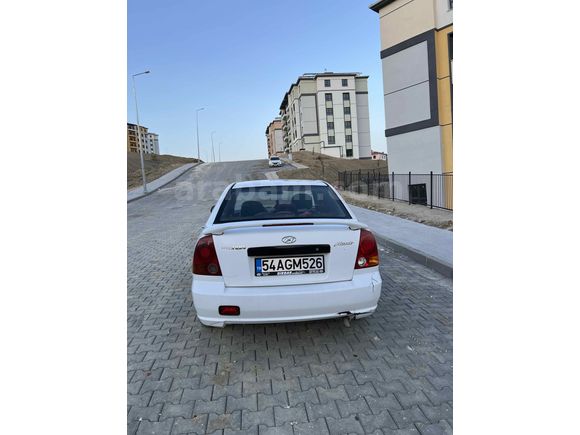 Sahibinden Hyundai Accent 1.5 CRDi Admire 2003 Model 