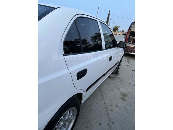 Sahibinden Hyundai Accent 1.5 CRDi Admire 2003 Model 