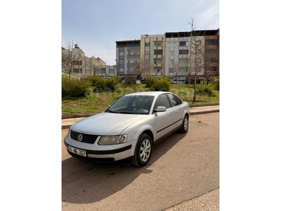 Sahibinden Motor Sıfır Yapılı Volkswagen Passat 1.9 TDi 2000 Model  399.000 km Gri (Gümüş)