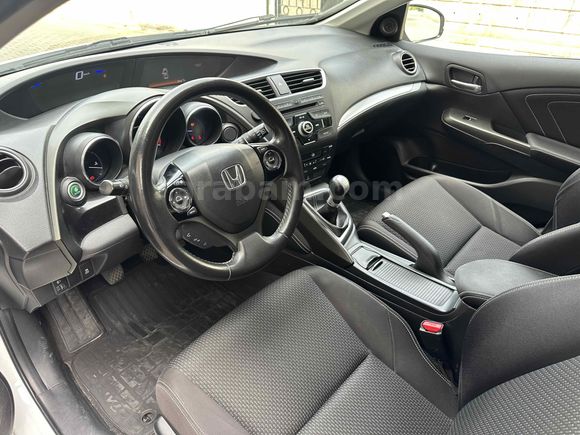 Sahibinden Honda Civic 1.6i DTEC Elegance 2015 Model 