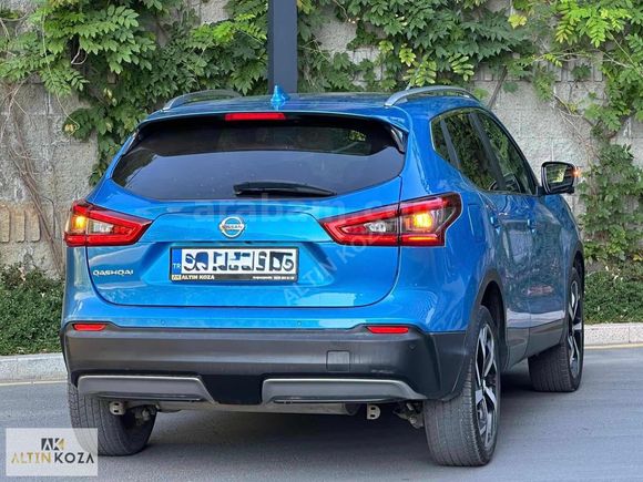 2017 NİSSAN QASHQAİ PLATİNİUM PREMİUM CAM TAVAN.