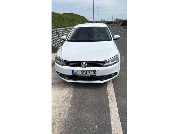 Sahibinden Temiz Volkswagen Jetta 1.6 Dizel Comfortline 2014 Model 