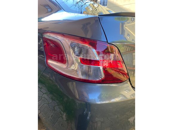 Peugeot 301 tertemiz hatasız boyasız aile aracı