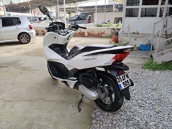 TEMİZ YIPRANMAMIŞ 2015 HONDA PCX ,,,,