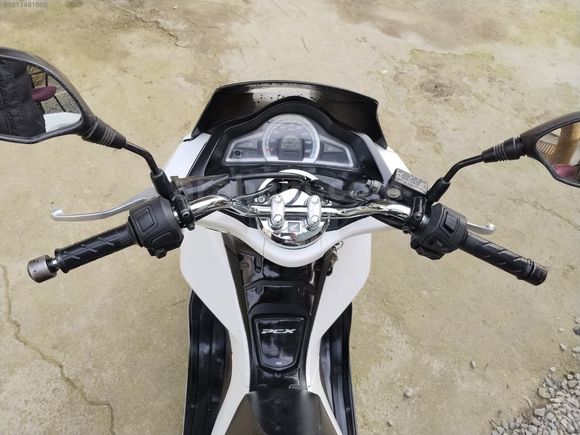 TEMİZ YIPRANMAMIŞ 2015 HONDA PCX ,,,,