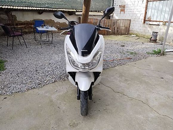 TEMİZ YIPRANMAMIŞ 2015 HONDA PCX ,,,,