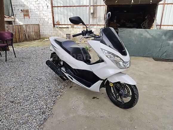 TEMİZ YIPRANMAMIŞ 2015 HONDA PCX ,,,,
