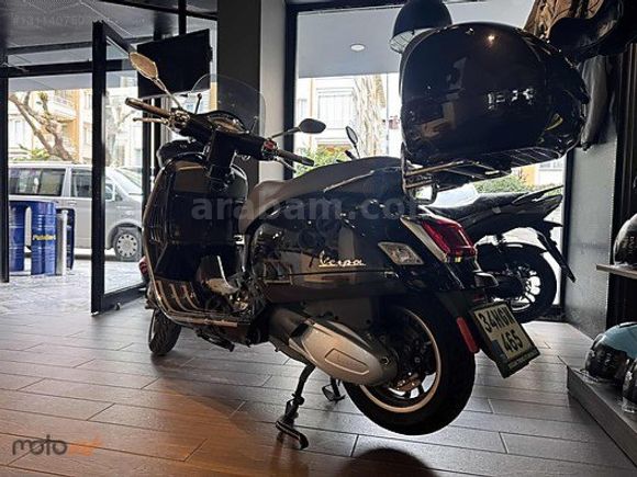 Motoart tan 2023 Vespa Gts 300