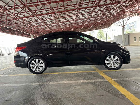 Sahibinden Hyundai Accent Blue 1.6 CRDI Mode Plus 2016 Model 