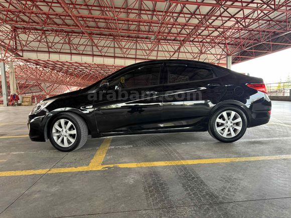 Sahibinden Hyundai Accent Blue 1.6 CRDI Mode Plus 2016 Model 