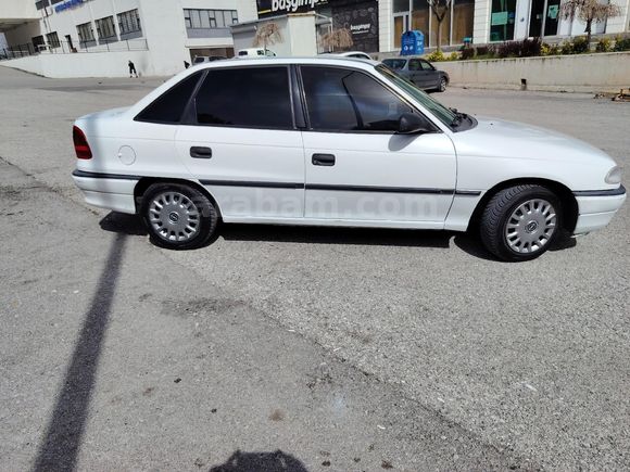 SAHİBİNDEN ÇOK TEMİZ 1.4 GL 1997 MODEL