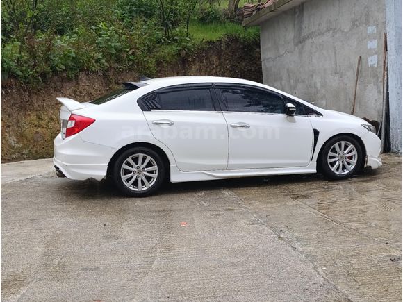 Sahibinden Honda Civic 1.6i VTEC Elegance 2012 Model