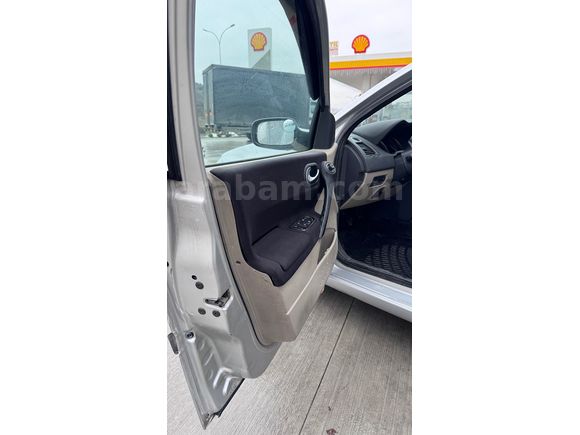 Sahibinden Renault Megane #80.000? PEŞİNATLA ELDEN SENETLİ#