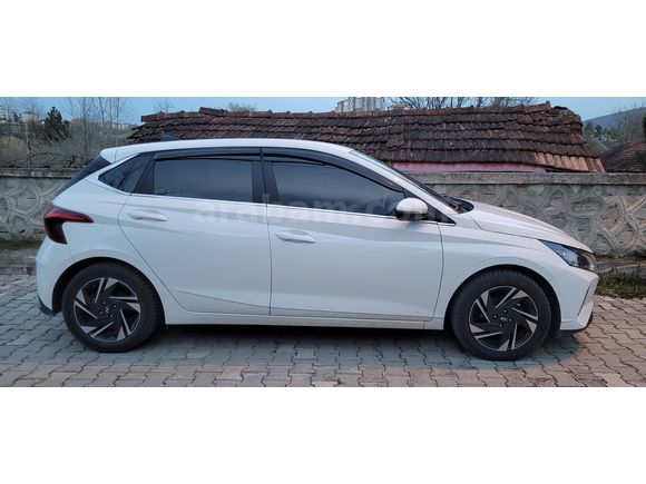 Sahibinden Hyundai i20 1.4 MPI Style 2022 Model