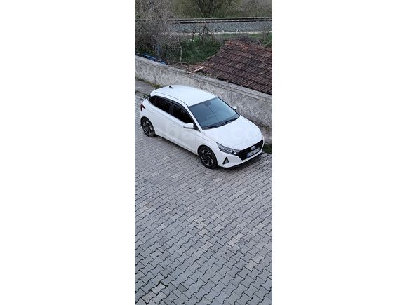 Sahibinden Hyundai i20 1.4 MPI Style 2022 Model
