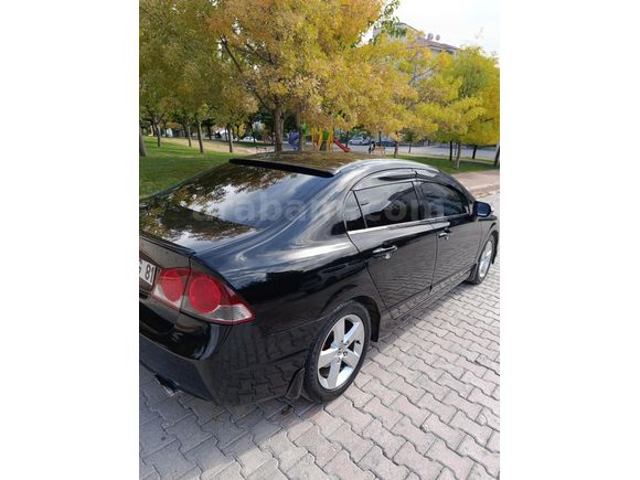 Sahibinden Honda Civic 1.6 Elegance 2007 Model  196.000 km Siyah