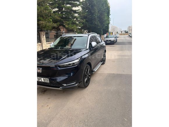 Sahibinden Honda HR-V 1.5 e-HEV Style 2023 Model  39.000 km Lacivert