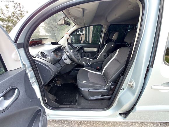 AKGÜN OTOMOTİVDEN 2012 1.5 PRİVİLEGE 90 LIK DEĞİŞENSİZ KUSURSUZ
