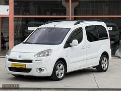 PRESTİJ MOTORS'dan 2013 PEUGEOT PARTNER TEPEE ALLURE 115 BG