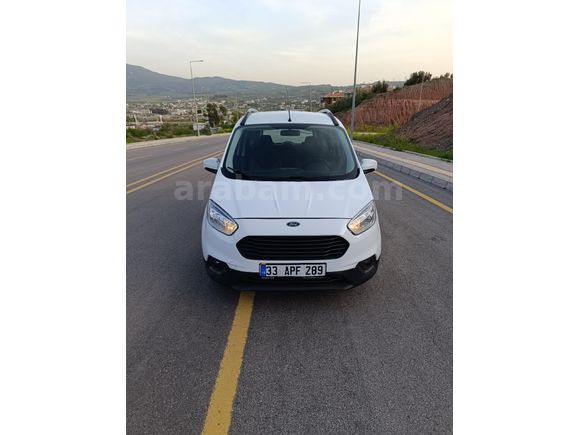 Galeriden Ford Tourneo Connect 1.5 EcoBlue Deluxe 2019 Model Osmaniye