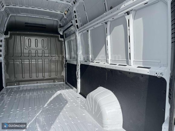 ÖZ ÖNDER'DEN 2025 DUCATO 17 M3 PANELVAN %20 KDV
