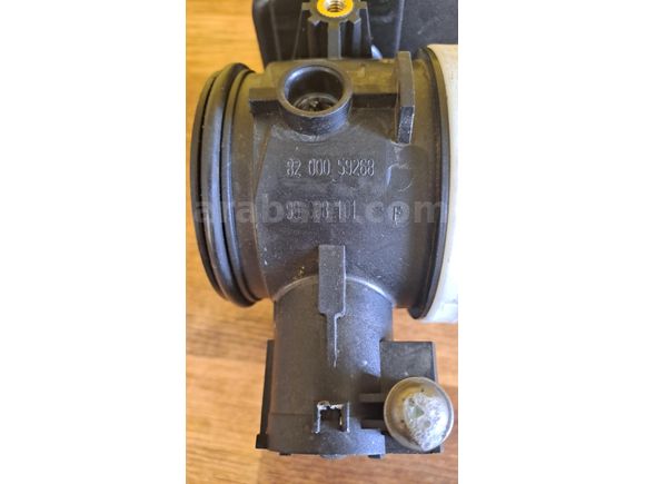 Laguna2 1.8 ve 2.0 Motor Boğaz Kelebeği