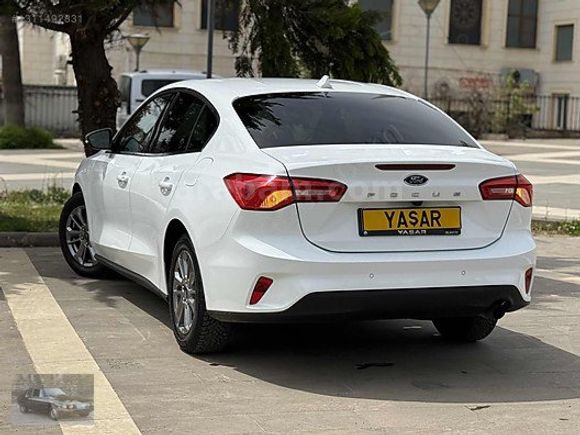 !!!BOYASİZ FORT FOCUS 1.5 TİTANİUM STİL BEYAZ S.BAKIMLI!!!
