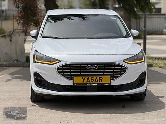 !!!BOYASİZ FORT FOCUS 1.5 TİTANİUM STİL BEYAZ S.BAKIMLI!!!