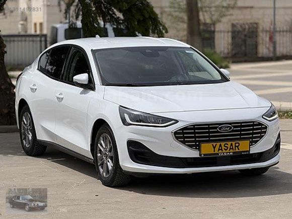 !!!BOYASİZ FORT FOCUS 1.5 TİTANİUM STİL BEYAZ S.BAKIMLI!!!