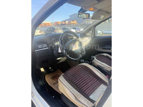 Sahibinden Fiat Linea 1.3 Multijet Active Plus 2012 Model Kars 285 km Beyaz