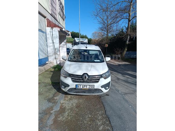 Sahibinden Renault Express Combi 1.5 BlueDCI Touch 2023 Model
