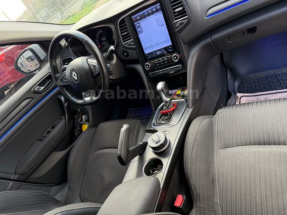 Sahibinden Renault Megane 1.5 Blue DCI Touch 2020 Model 