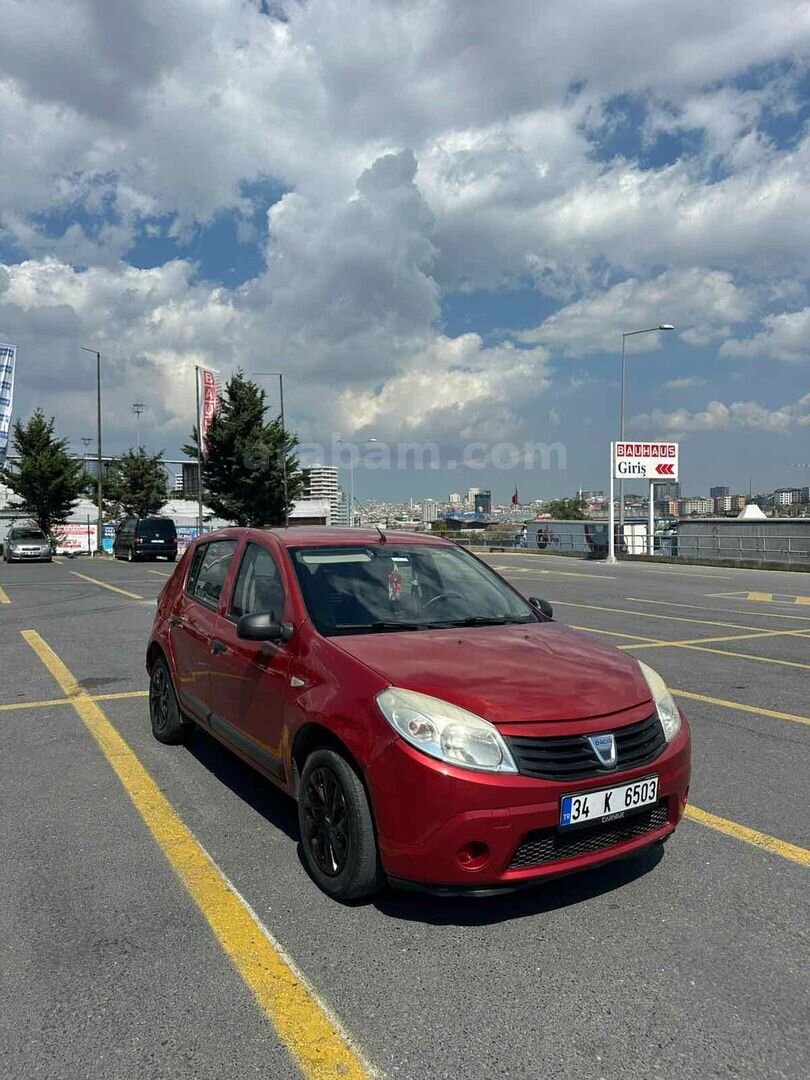 Sahibinden Dacia Sandero 1.2 Ambiance 2012 Model İstanbul 140.000 km Kırmızı 4