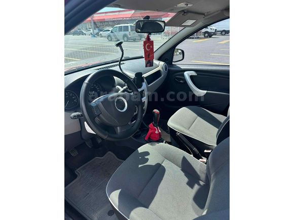 Sahibinden Dacia Sandero 1.2 Ambiance 2012 Model 