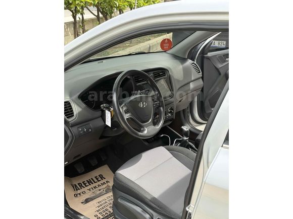 Sahibinden Hyundai i20 1.2 MPI Style 2017 Model 